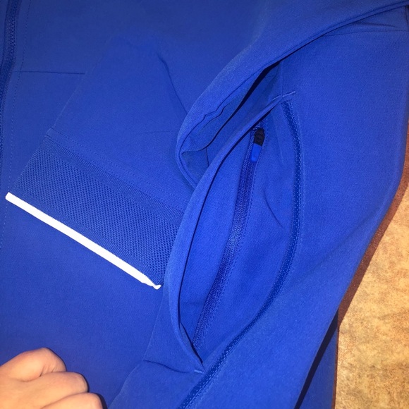 Men’s Nike Football Therma Dri-Fit Jacket - Picture 4 of 5